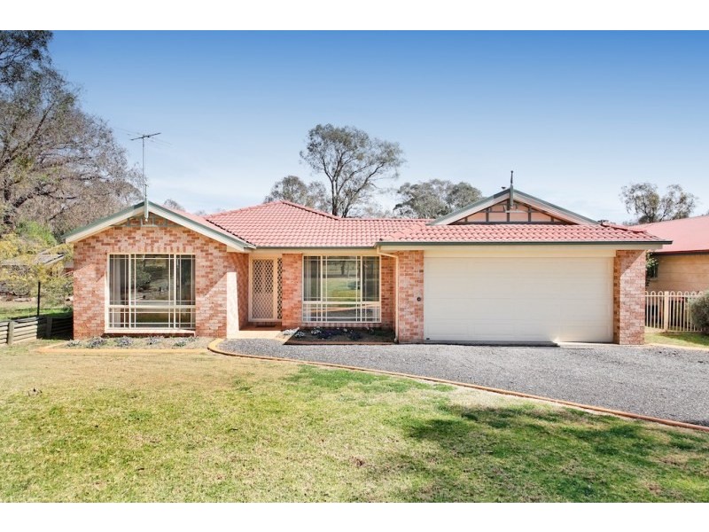 47 Dredge Avenue, Douglas Park NSW 2569