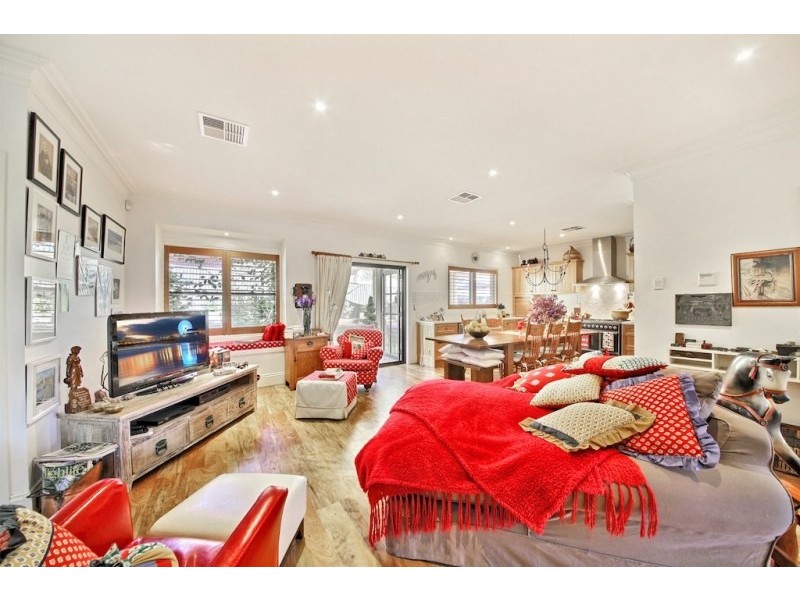 7 Britton Place, Elderslie NSW 2570