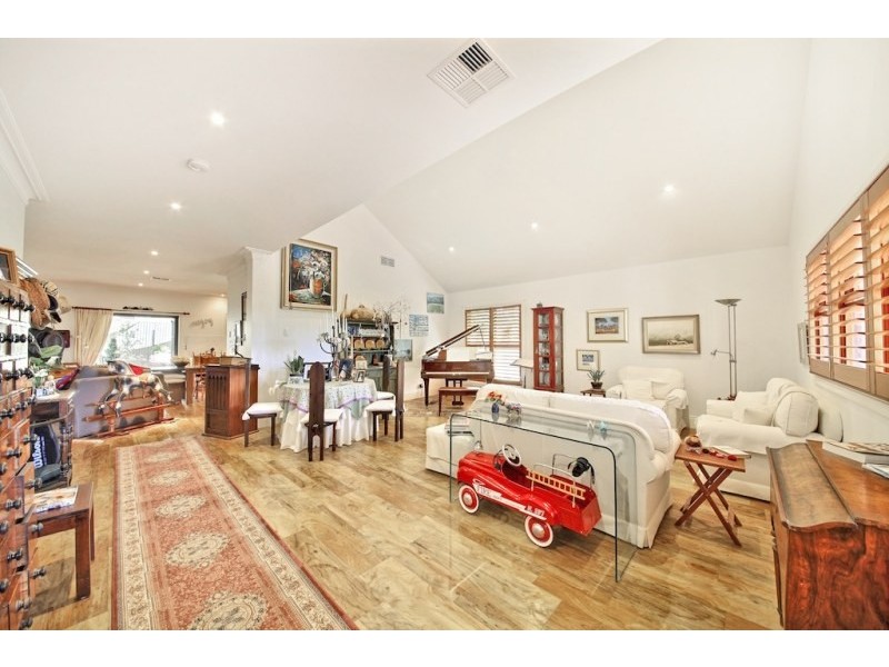 7 Britton Place, Elderslie NSW 2570