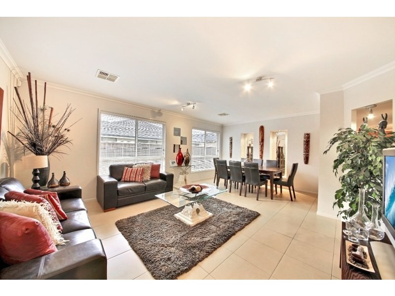 37 Justis Drive, Harrington Park NSW 2567