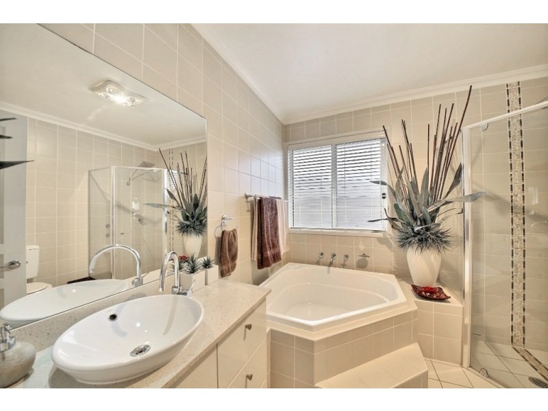 37 Justis Drive, Harrington Park NSW 2567