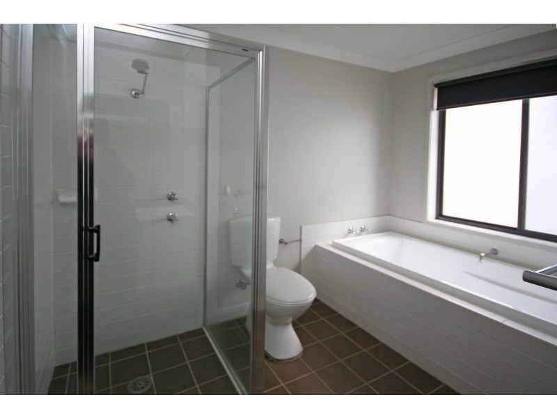 23 Maran Street, Spring Farm NSW 2570