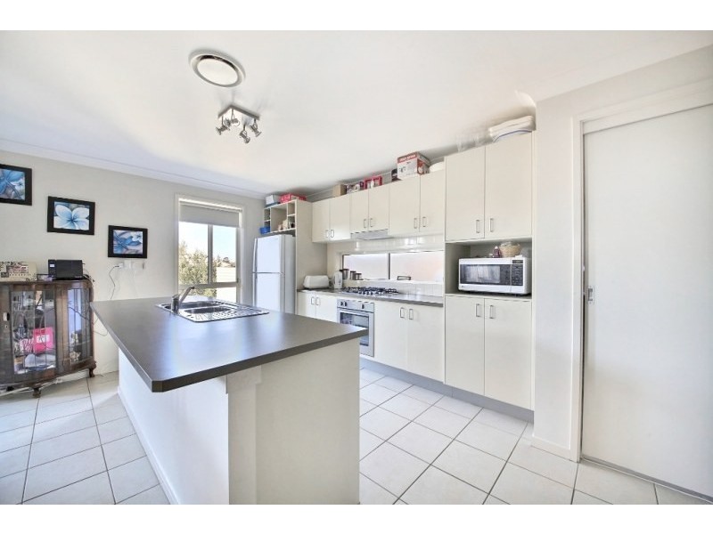 39 Irvine Street, Elderslie NSW 2570