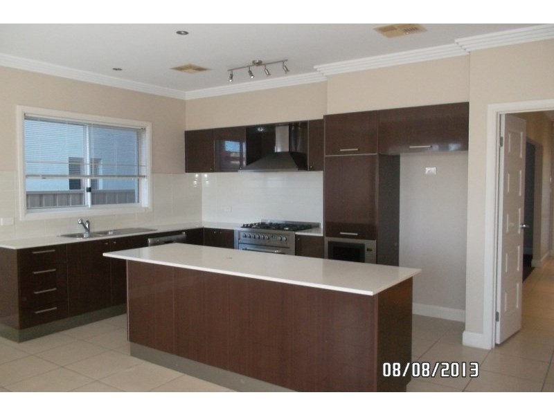 216 Mount Annan Drive, Mount Annan NSW 2567