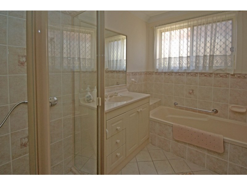 45 Glenfield Drive, Currans Hill NSW 2567