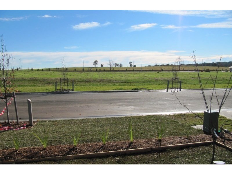 13 Rixon Road, Oran Park NSW 2570