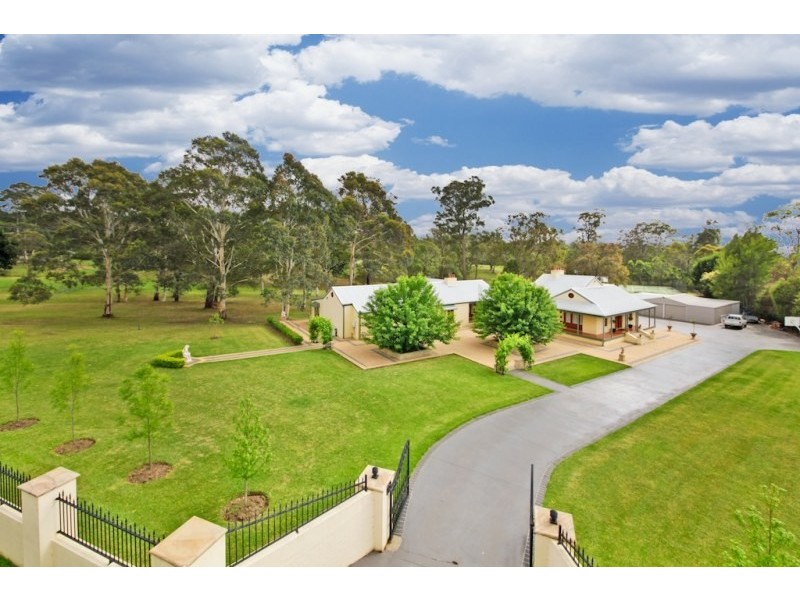 35 Daley Close, The Oaks NSW 2570