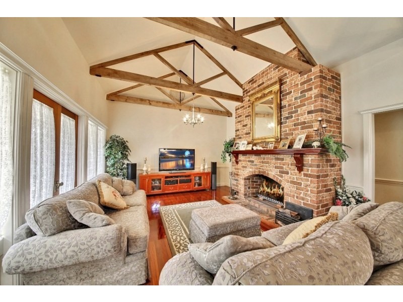 35 Daley Close, The Oaks NSW 2570