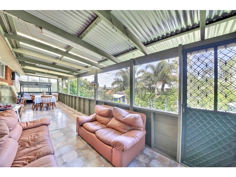 10 Flinders Avenue, Camden South NSW 2570