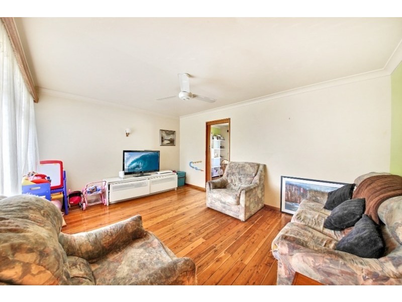 22 Cowper Drive, Camden South NSW 2570