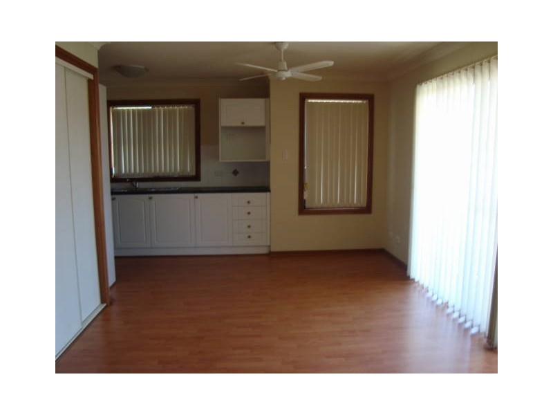 4A Pickets Place, Currans Hill NSW 2567