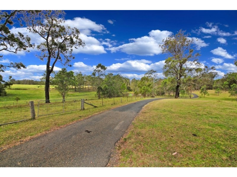 5 Skarrats Lane, Lakesland NSW 2572