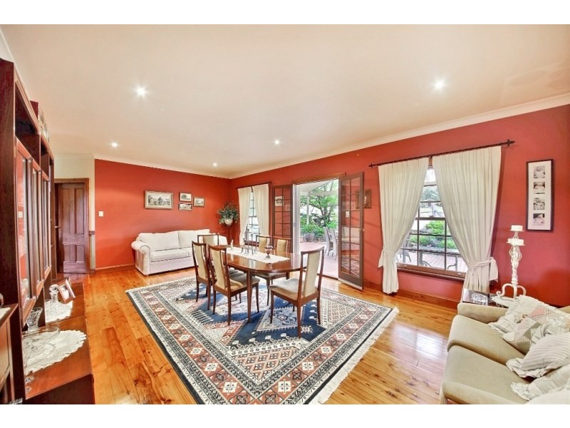 5 Skarrats Lane, Lakesland NSW 2572