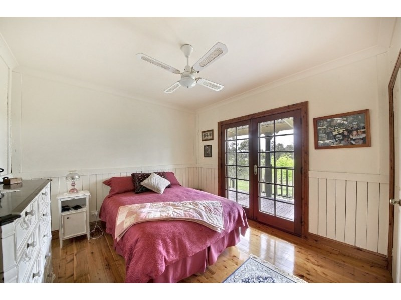 5 Skarrats Lane, Lakesland NSW 2572