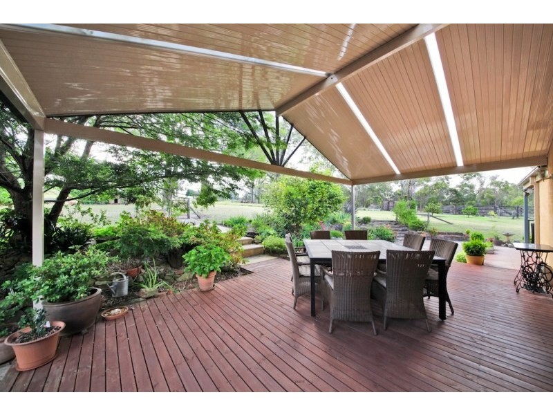 5 Skarrats Lane, Lakesland NSW 2572