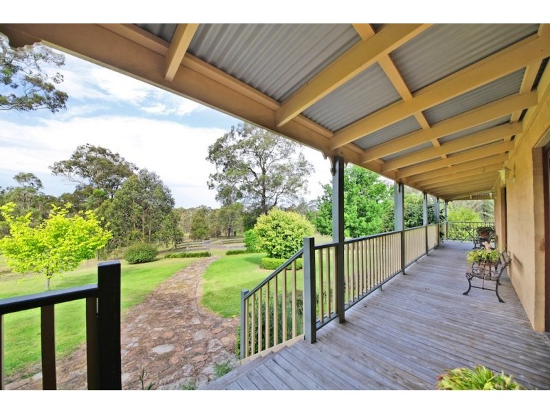 5 Skarrats Lane, Lakesland NSW 2572
