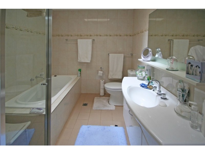 69 Holdsworth Drive, Narellan Vale NSW 2567