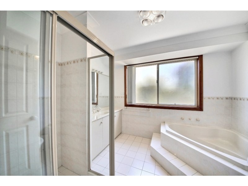 2 Manna Gum Road, Narellan Vale NSW 2567