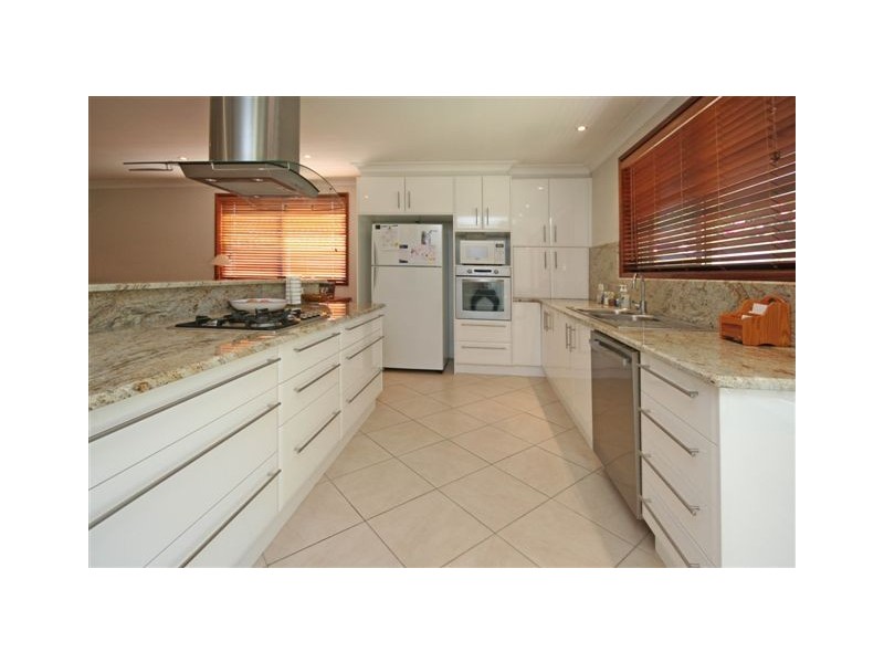 19 Merino Drive, Elderslie NSW 2570