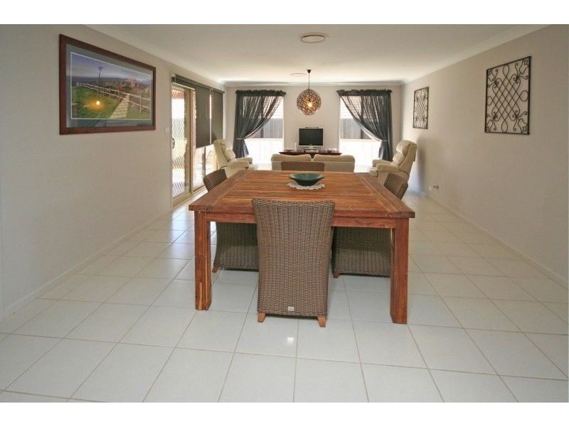 23 Kerrigan Way, Elderslie NSW 2570