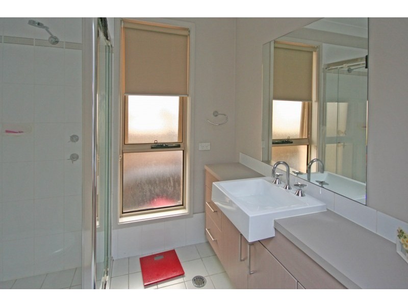 23 Kerrigan Way, Elderslie NSW 2570