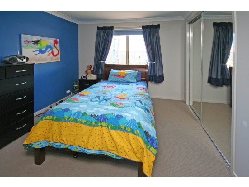 23 Kerrigan Way, Elderslie NSW 2570