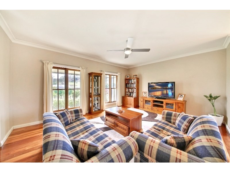 11/135 Moores Way, Glenmore NSW 2570