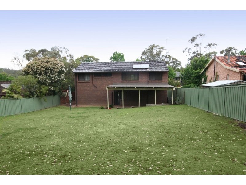 16 Barratt Avenue, Camden South NSW 2570