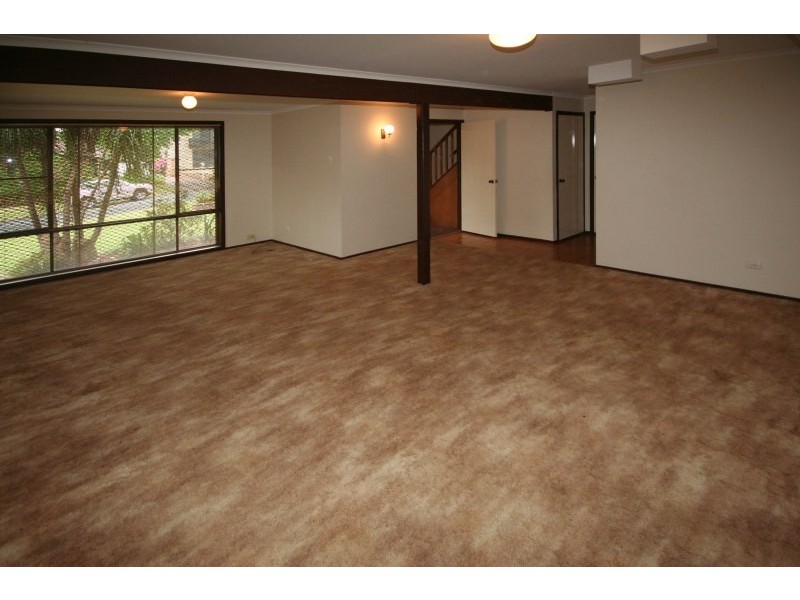 16 Barratt Avenue, Camden South NSW 2570