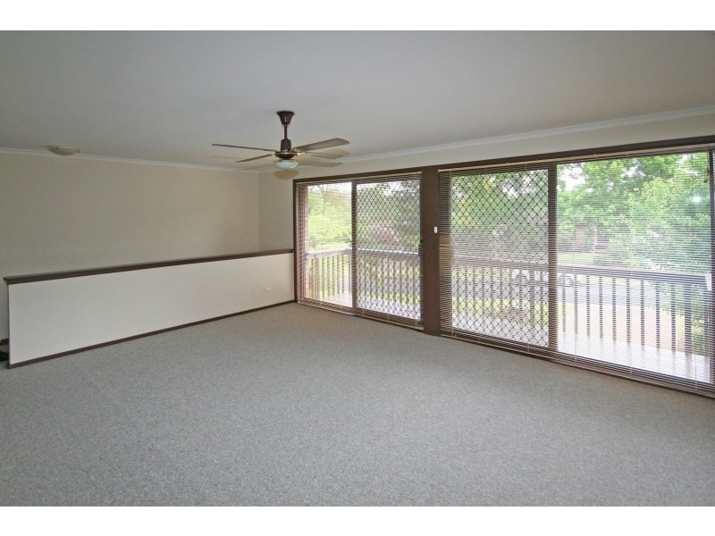 16 Barratt Avenue, Camden South NSW 2570