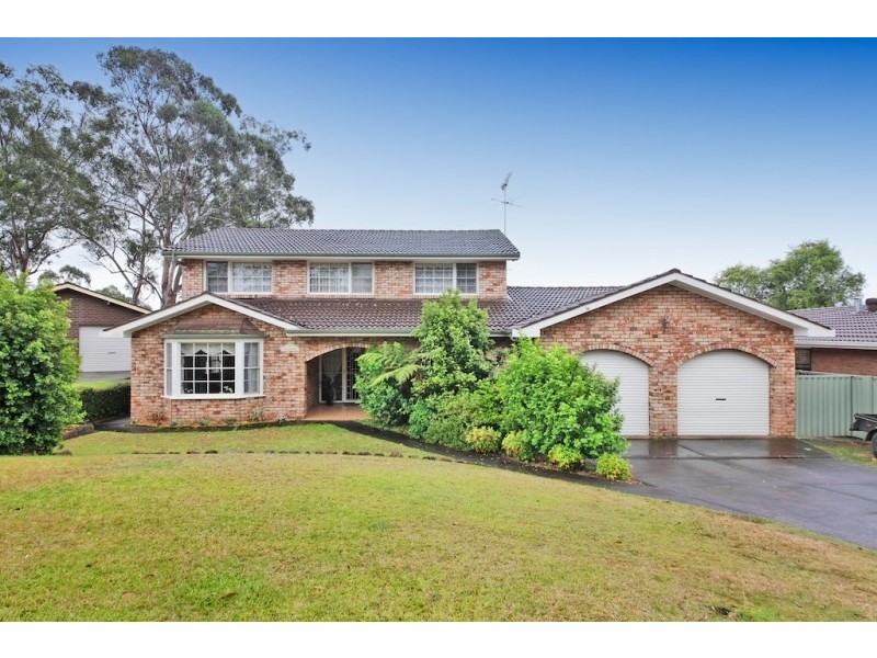 15 Selkirk Place, Camden South NSW 2570