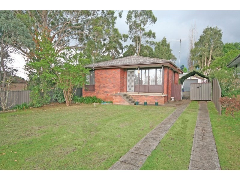 27 Richardson Road, Narellan NSW 2567
