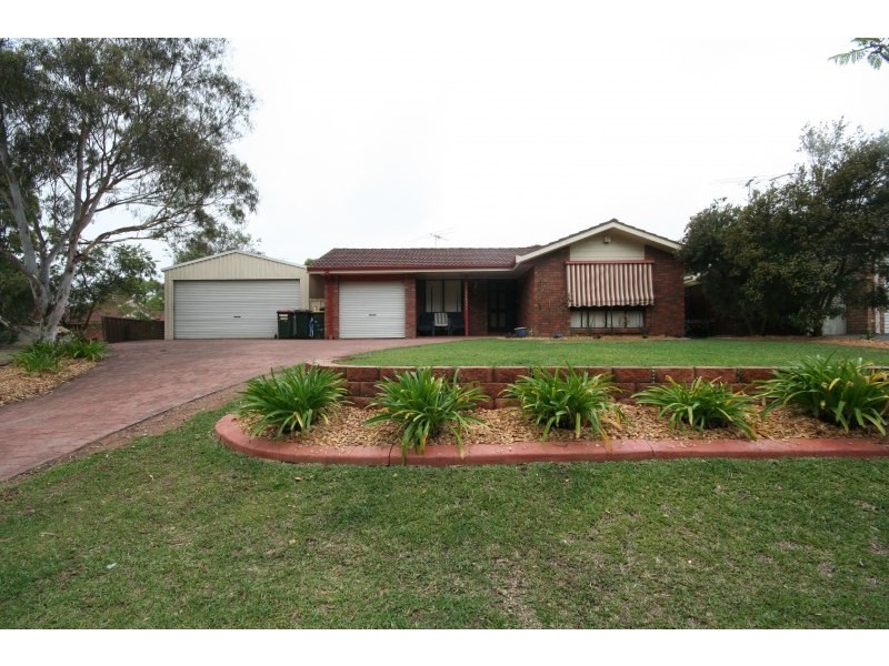 3 Manchester Way, Currans Hill NSW 2567
