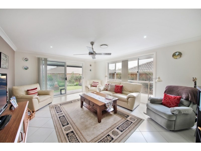 12 Casson Common, Camden Park NSW 2570