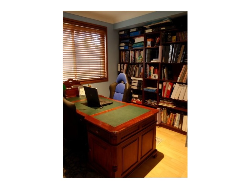 6 Elm Place, Narellan Vale NSW 2567