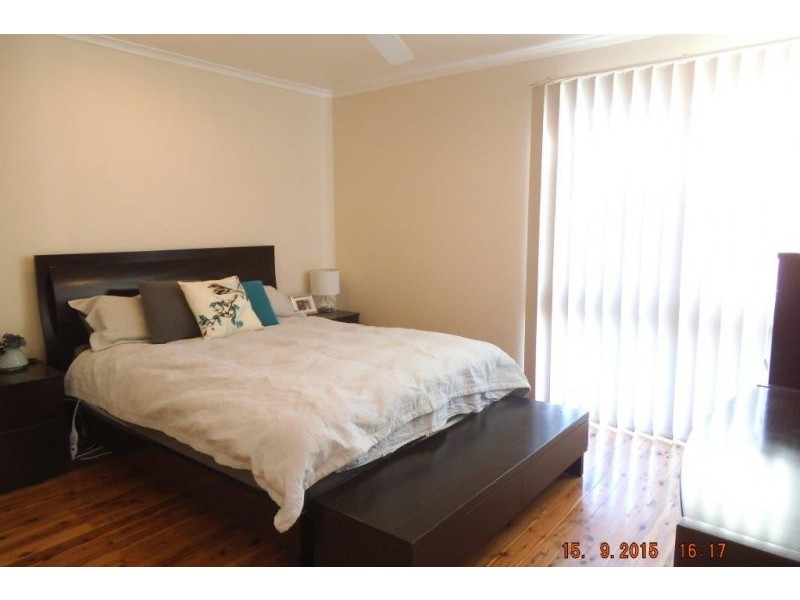 15 Cunningham Place, Camden South NSW 2570