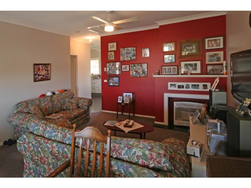 Unit 4/14-20 Barsden Street, Camden NSW 2570