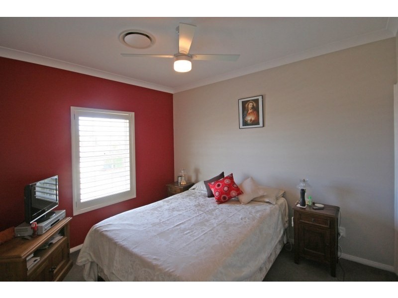 Unit 4/14-20 Barsden Street, Camden NSW 2570