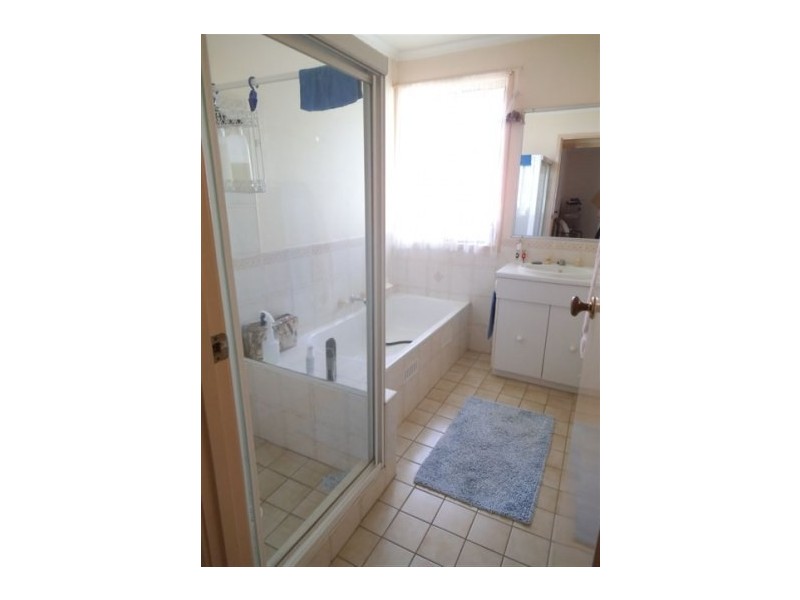 11 Veness Circuit, Narellan NSW 2567