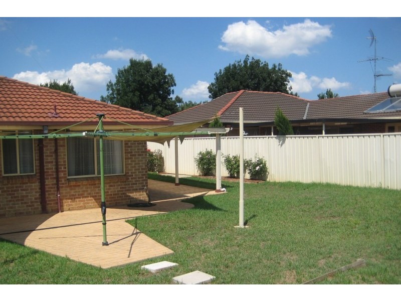 11 Veness Circuit, Narellan NSW 2567