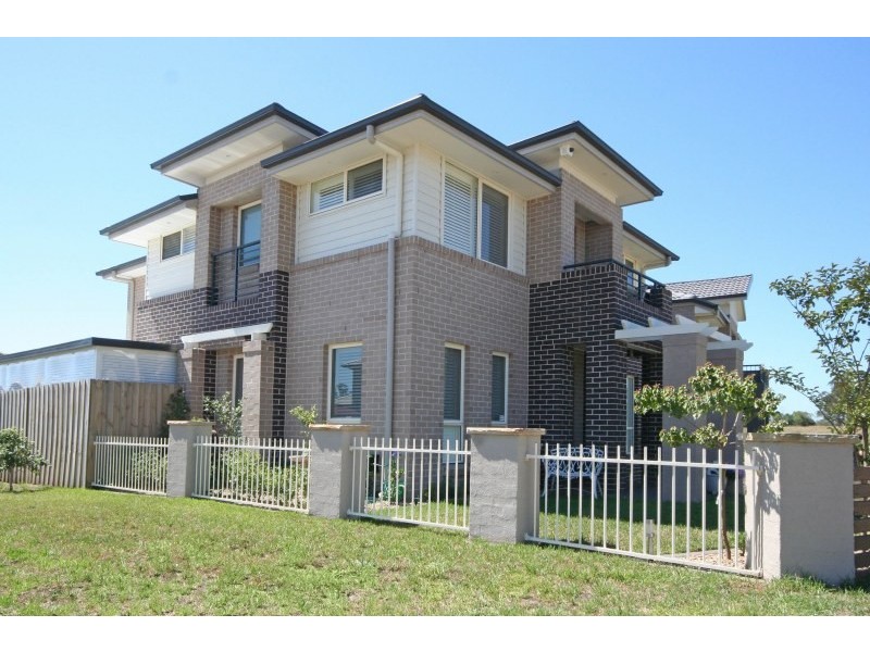 359 Liz Kernohan Drive, Elderslie NSW 2570