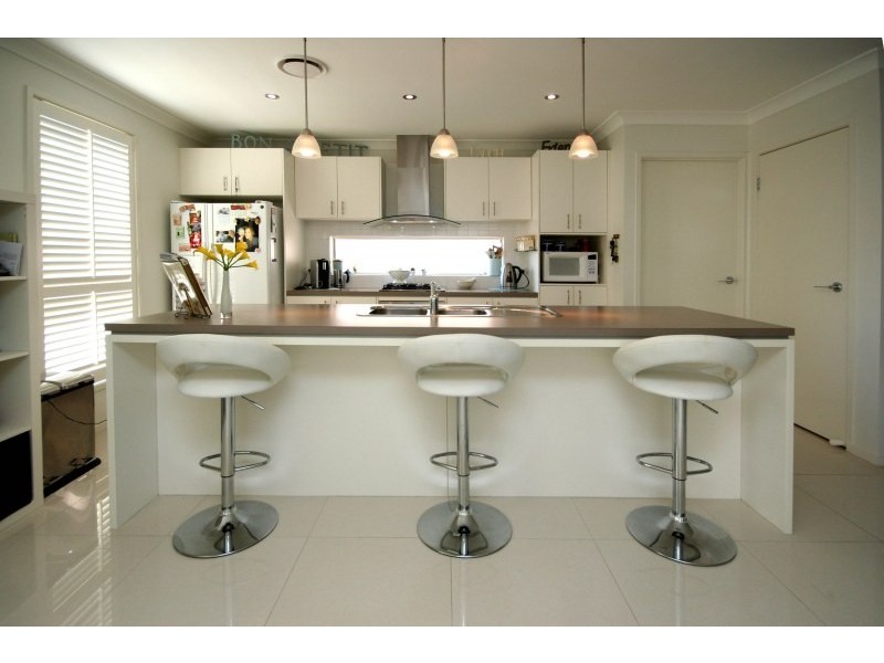 359 Liz Kernohan Drive, Elderslie NSW 2570