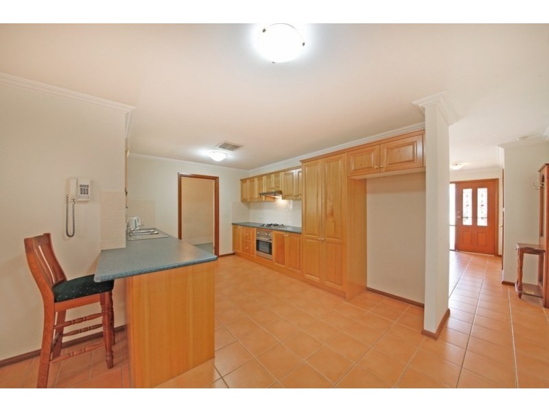 27 Montgomery Circuit, Narellan Vale NSW 2567