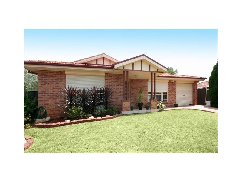15 Corundum Close, Eagle Vale NSW 2558
