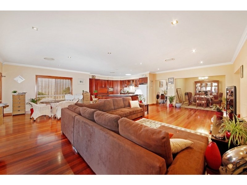 19 Tullet Street, Camden Park NSW 2570