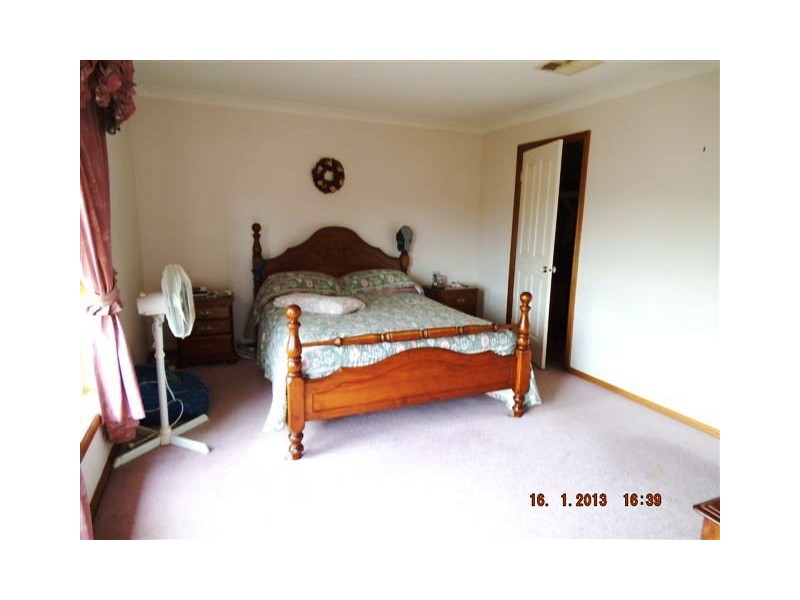 980 Burragorang Road, The Oaks NSW 2570