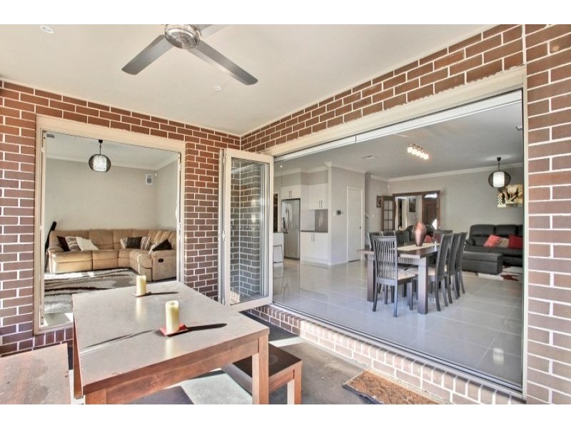 57 MacArthur Circuit, Camden Park NSW 2570