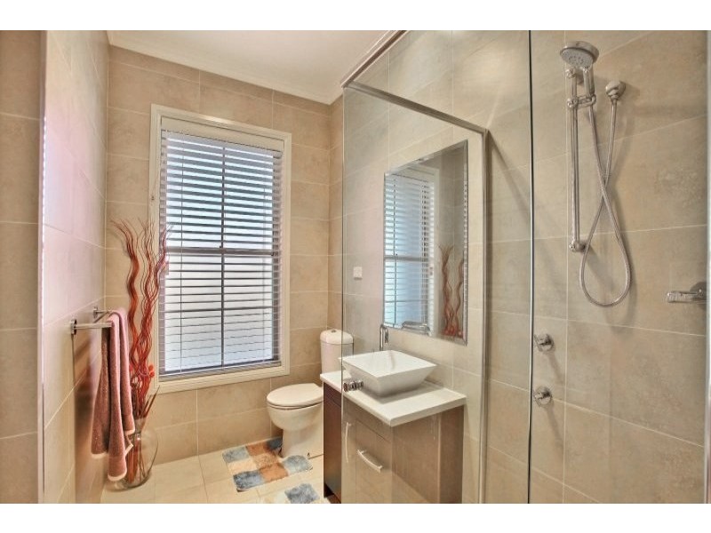 57 MacArthur Circuit, Camden Park NSW 2570