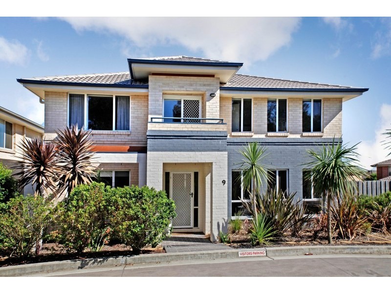9 Coral Pea Court, Mount Annan NSW 2567