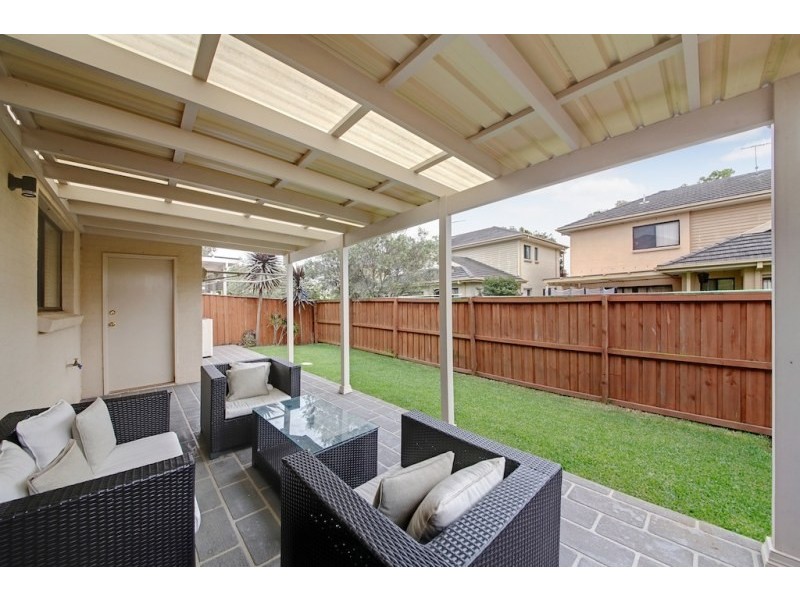11 Lochview Crescent, Mount Annan NSW 2567